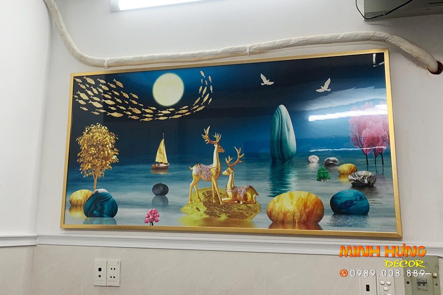 Tranh ngang khổ lớn trên mảng tường nội thất